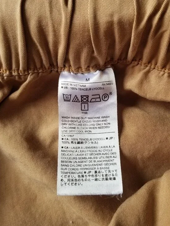 Banana Republic Women's Cargo Pants Medium Tan Honey Brown Pockets Soft - Picture 7 of 7